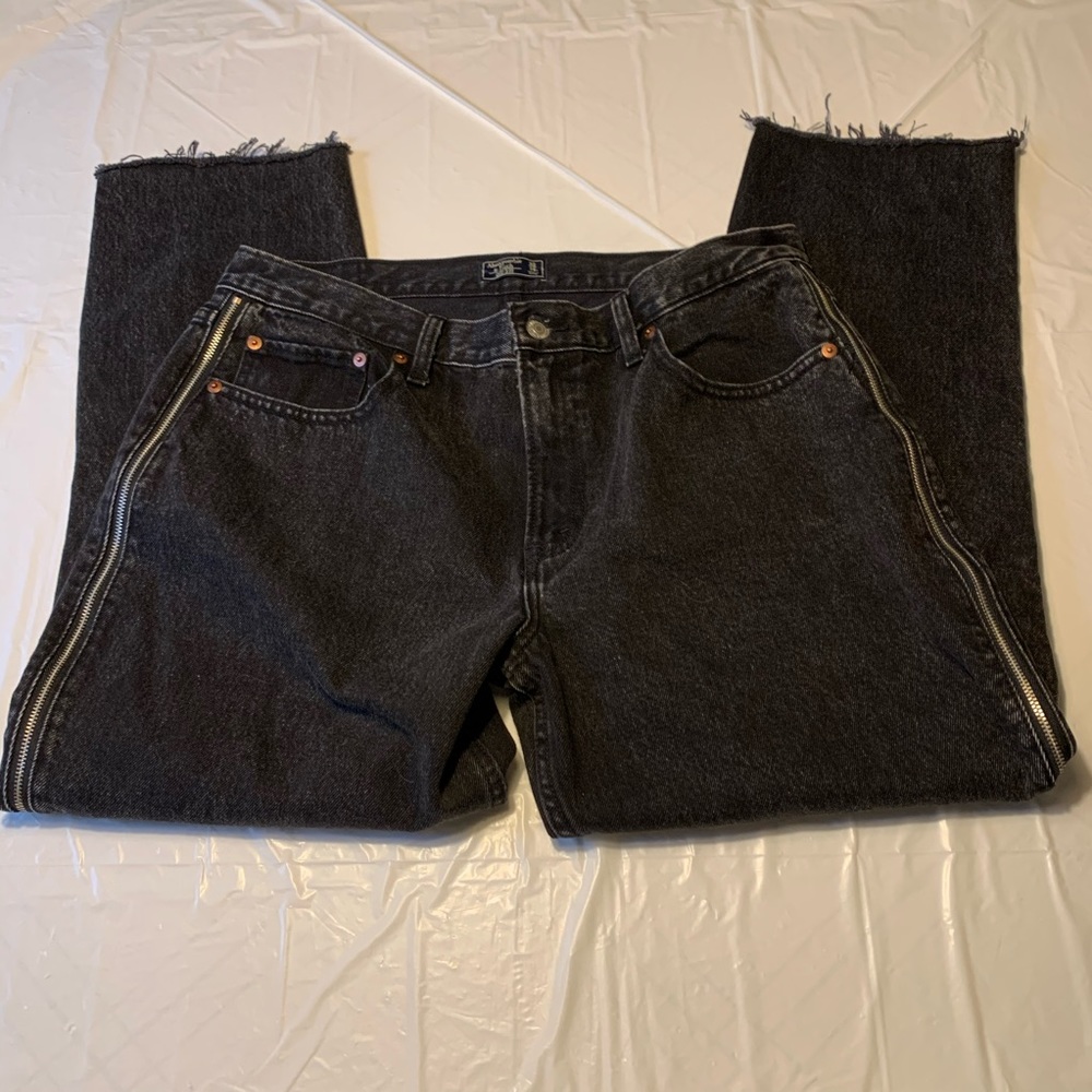 A&F High Rise Mom Jeans Crop Jeans Pants 32 14R
